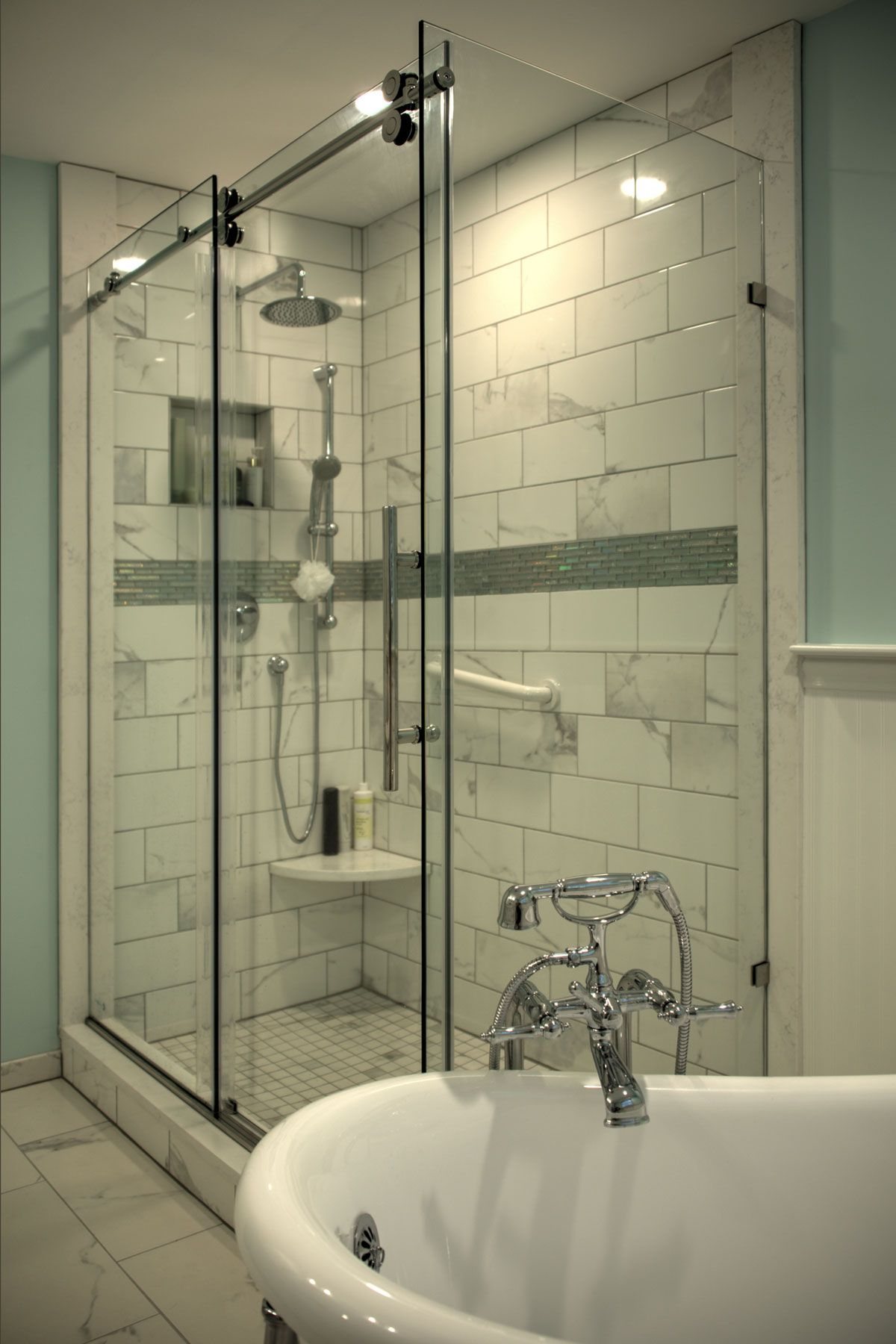 Subway tile shower with accent band